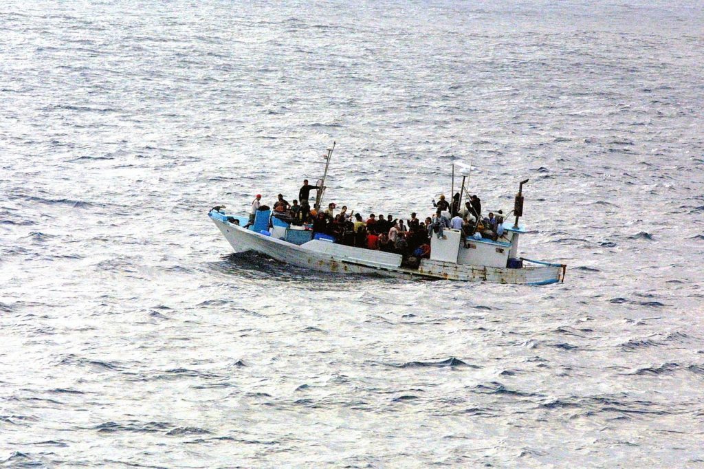 boat-refugees-water-escape